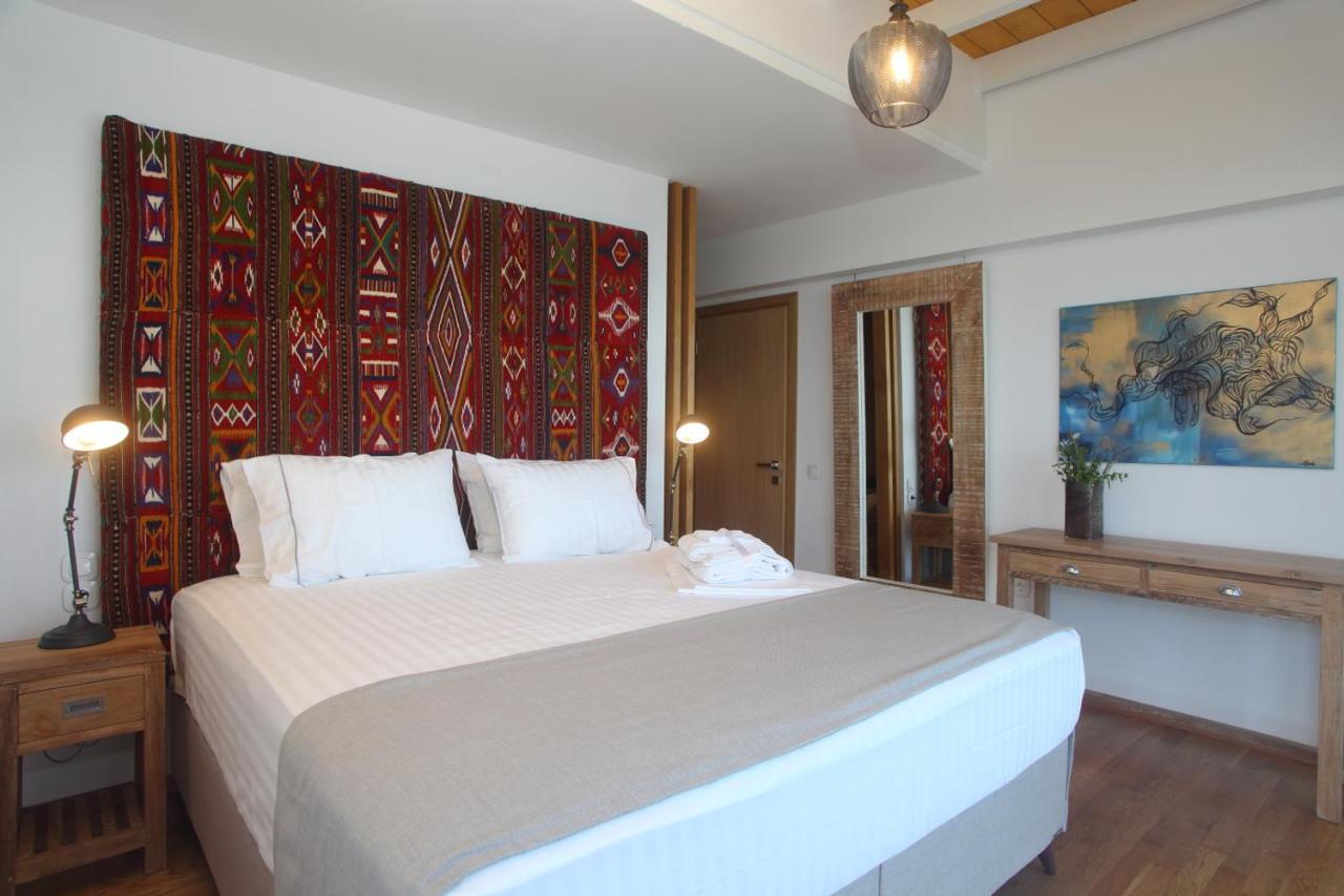 Capro - Milos Bay Villas Áyios Nikítas Esterno foto