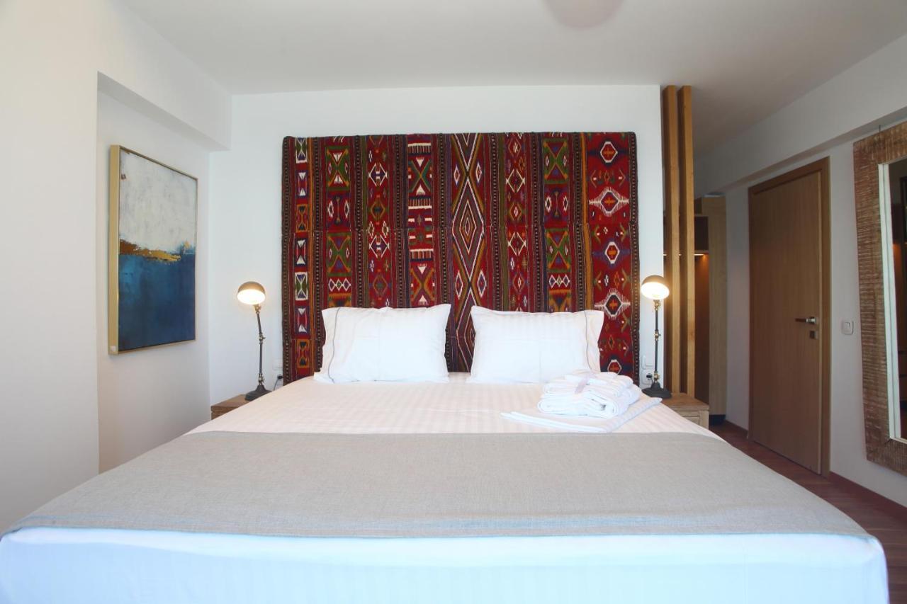 Capro - Milos Bay Villas Áyios Nikítas Esterno foto
